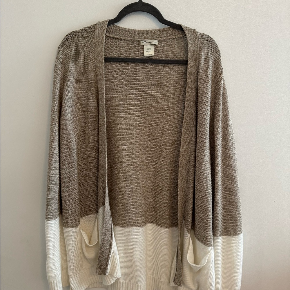 Women's Two-Tone Sweater Cardigan